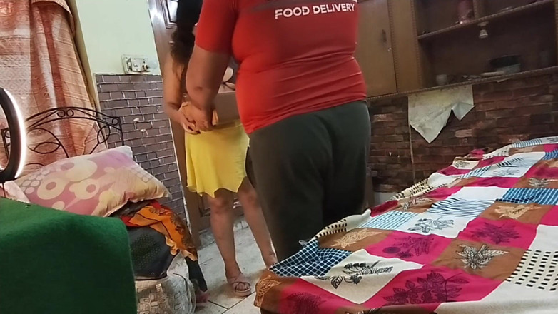 aliabegum: Fuck with Delivery Man