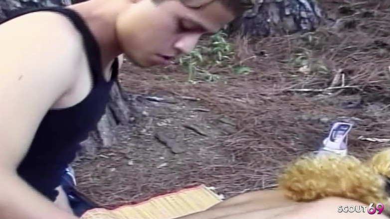 Shemale TS Collection: Chuyển giới tóc vàng cho chàng trai bú cu và địt...