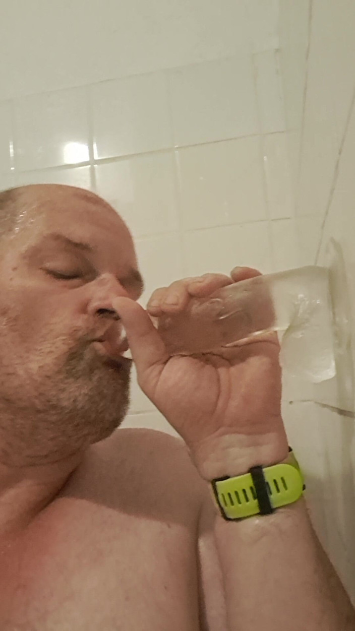 Fickspecht: So Slut After All, Suck the Dildo!