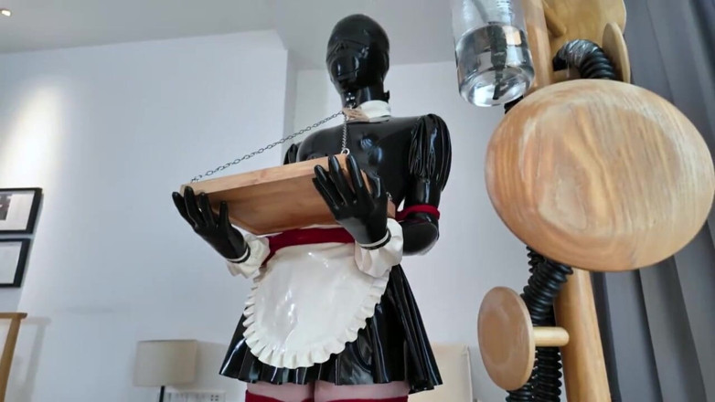 Aisan girl bondage: Latex Maid Service