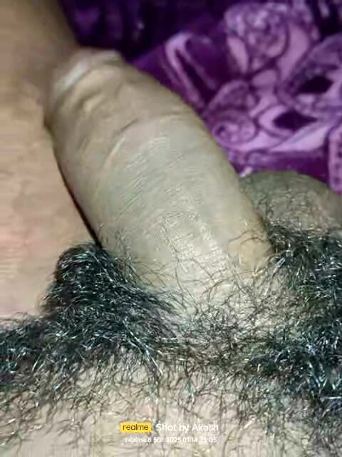 RobustBarrier89: Naakte masturbatie
