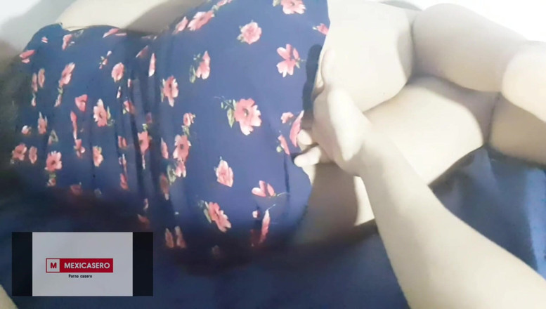 Mexicasero: Macocha mojego przyjaciela w kwiatowej sukience odwiedza mnie ponownie