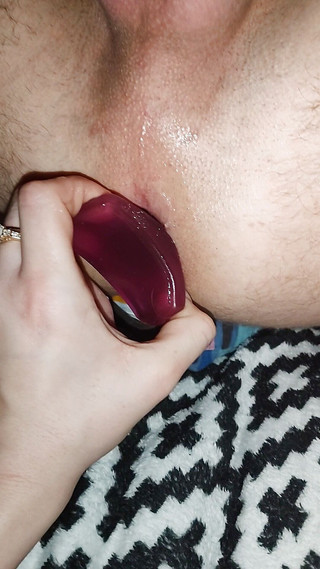 Wild Life PA: Penutup pantat lelaki dengan palam punggung yang sangat besar