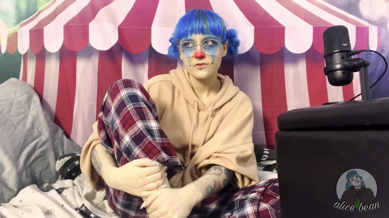 Alice Bean: Clown Asmr episode 1
