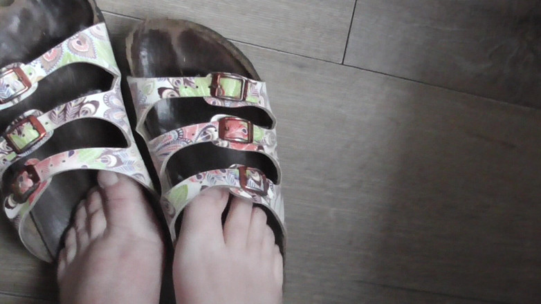 tammara big: Капці Підходили До Моїх Ніг