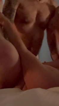 Strong Stepdaddy Loves His Wife’s Round Ass