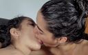 FetishKing: Kissing extreme - gioco lesbico con la lingua