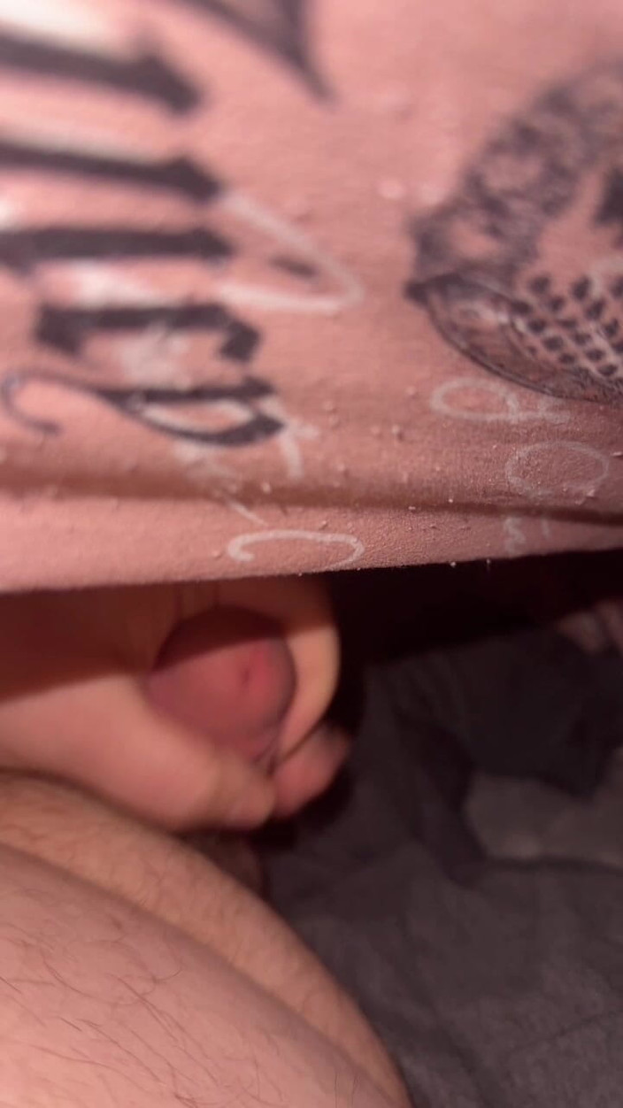 Hayden Shafer: 一人でオナニー