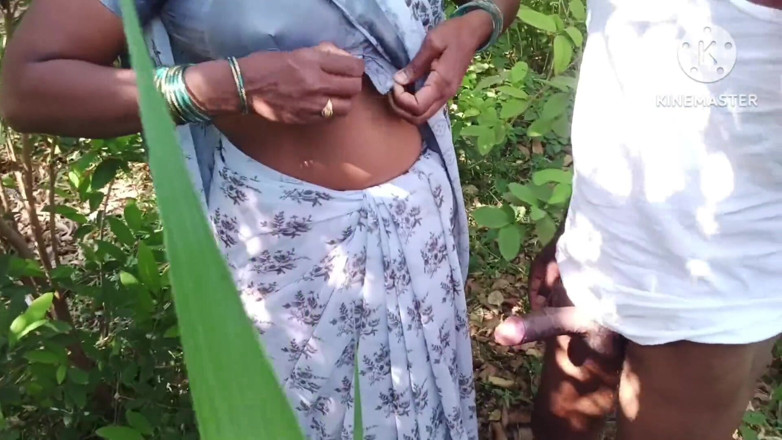 couple_Love7: Indian Marathi Bayko Outdoor Fuck Doggy Style Big Ass Fuck...