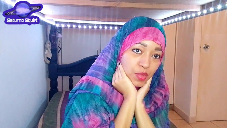 Saturno Squirt: Saturn Squirt Masturbation in Shaved and Wet Pussy, Put It...