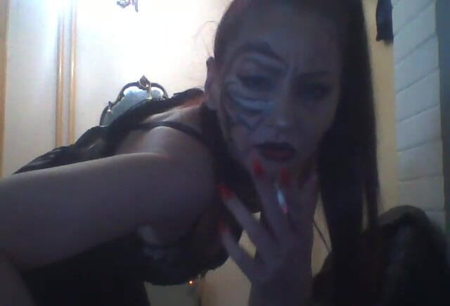 Dominatrix Redsonyja: Ponížení malého penisu tělo paintpeggingso Miluji vázání mého sexuálního otroka