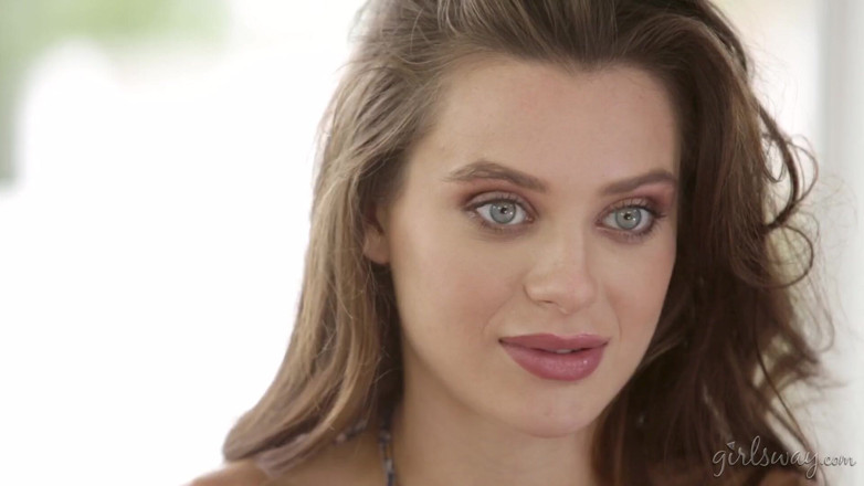 Girlsway: GIRLSWAY - Lana Rhoades- Umění lízání kundičky