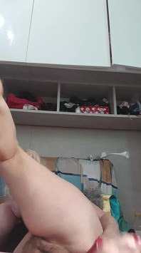Manya Masturbation with Heel