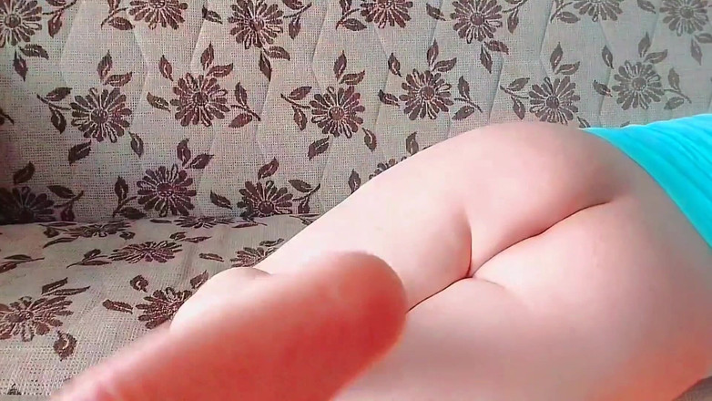 Kitty_Cross: Tento oblek je nsfw, přesně jako já