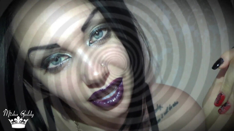 Goddess Misha Goldy: Mes lèvres magiques violettes te rendent fou