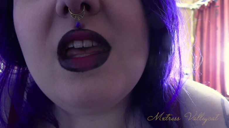 Mxtress Valleycat: Día Internacional de los Besos