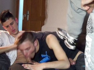 French Twinks Amator videos: Kevin fucked by 2 straight boys curious