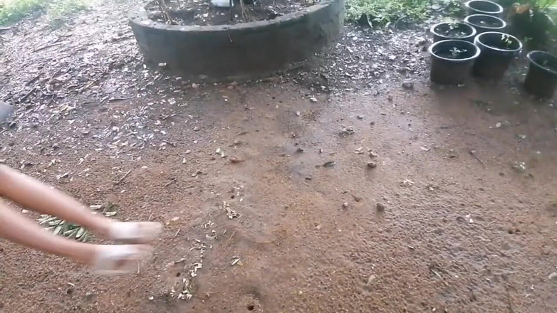 Tina Baby: Ho trovato questa baby puttana sexy lavorandosi dalla spiaggia