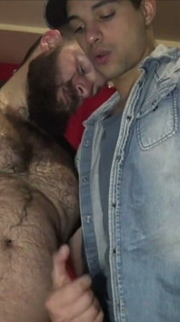 Twink Fucked by Bear Hairy