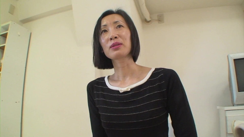 Asian Mature Climax: Skinny Asian MILF Gets Her Slutty Face Covered in Warm...