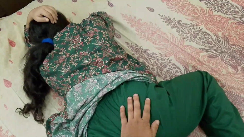 QueenbeautyQB: Desi Beautiful House Wife Was Ready for Sex