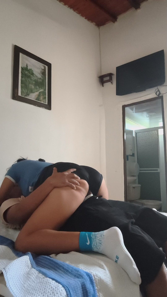 AngyAmazon: Sex dur cu taurul meu într-un hotel frumos