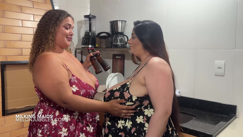 Melon Juggler: The Latina Milkmaids Analua BBW &amp; Julia Leite