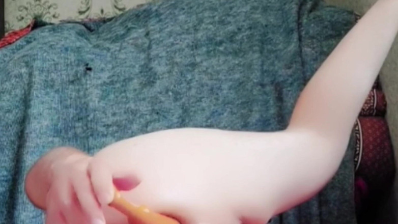 Kitty_Cross: Schattigheid met een twist