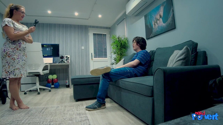 Nerd Pervert: Lolla Rae - rothaariger gobbler