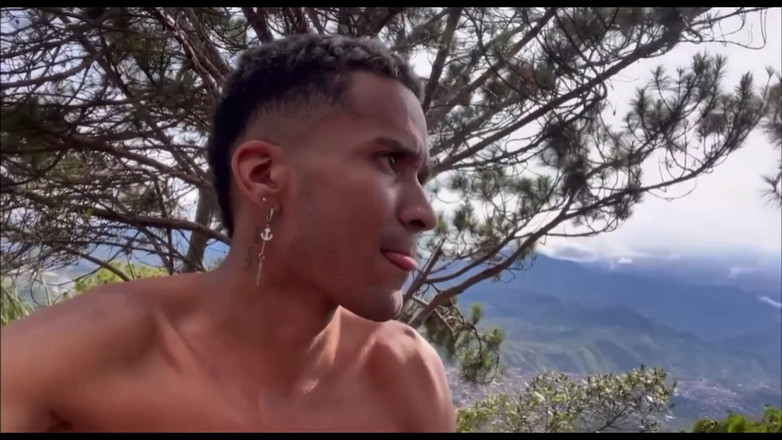 vergar4_daviid: Crociera nel mezzo della Montagna