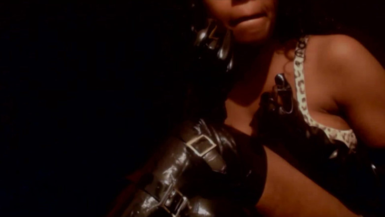 The Goddess Simone: Findom dominatrix domme