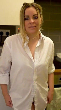 Anna Belle - Top Shelf Totty