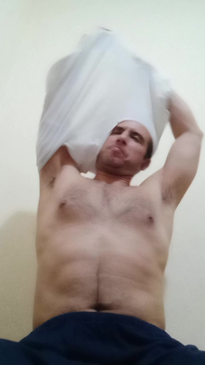 DistortedSunrise1: 작은 마사지를 하고