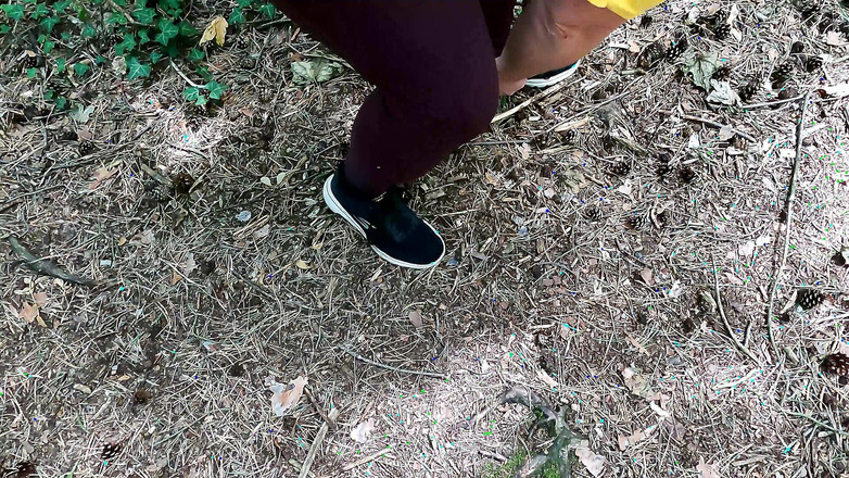 Bouncy Tits Action: Mendaki topless - tamparan payudara - mani muncrat