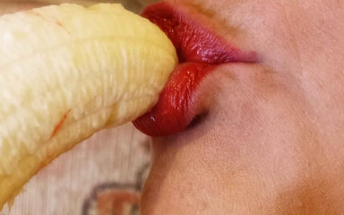 Double.D Nadia: Вставляння овочів