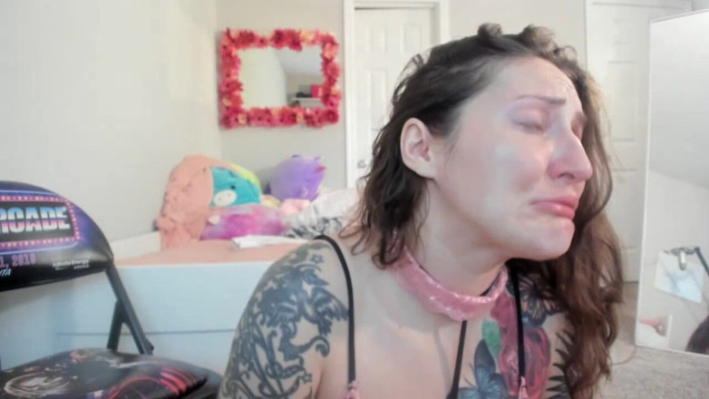 Twerking Elle: Deep Throat Training 3/31/2020