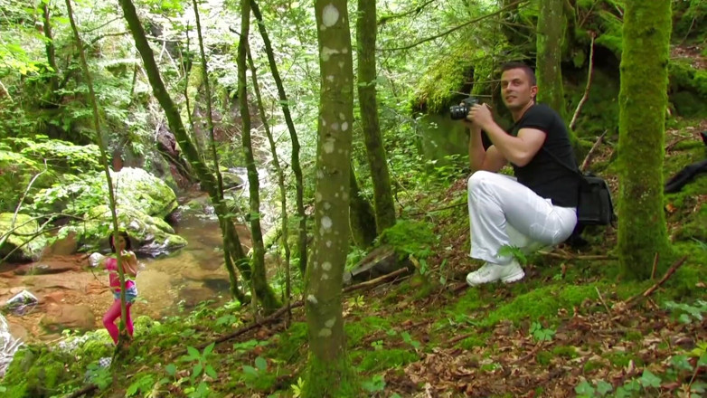 Time To Jerk Off: Amateur couple fucking outside in the woods