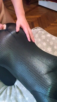 Stepsister gave to fuck herself in anal