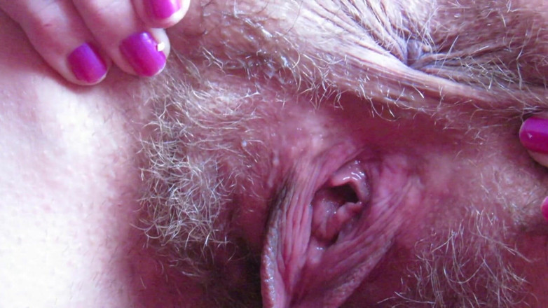 Cuteblonde666: Extreme close up big clit wet pussy penetrations and gaping...