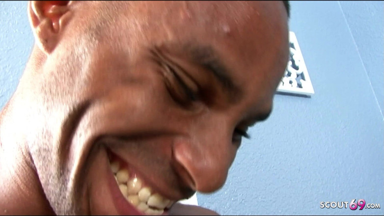 Full porn collection: Büyük zenci yarağı erkekler azgın sarışın sıska üvey kız kardeş jordan...