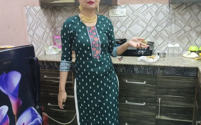 Saarabhabhi6: Indian Punjabi Stepmom Pat New Desi Chudai Full Gaaliyan Punjabi...