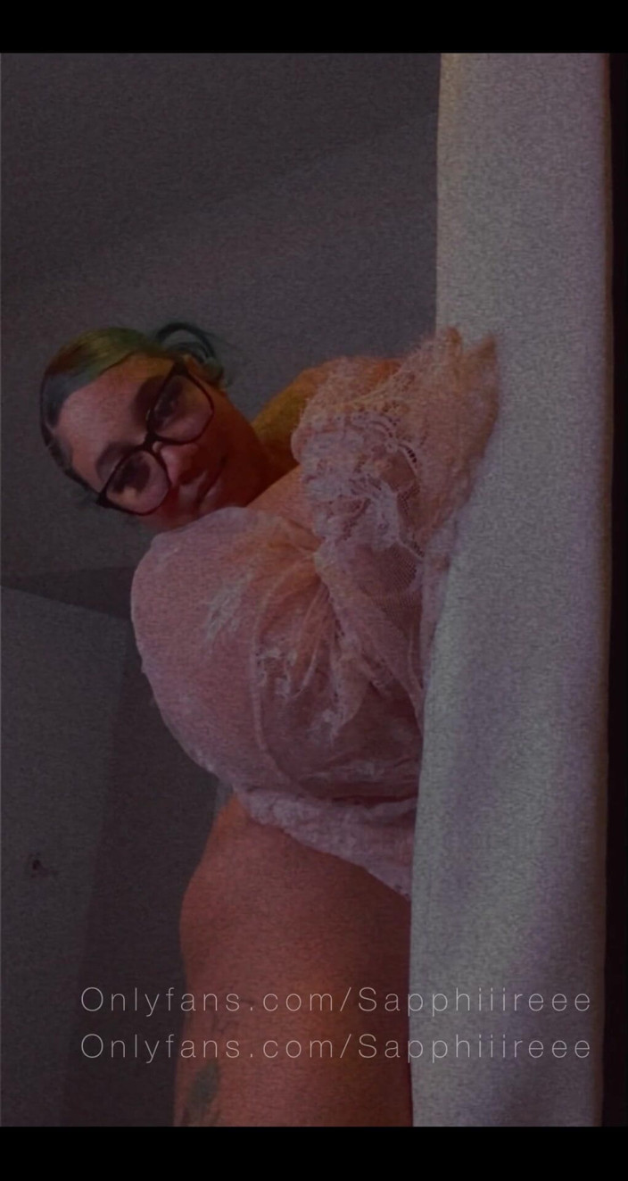 Biggdebbie solo: Biggdebbiecakez是如此挑逗