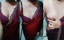 Gaurisissy: Indian crossdresser Gaurisissy senzație excitată în sari violet privind și futând ca...