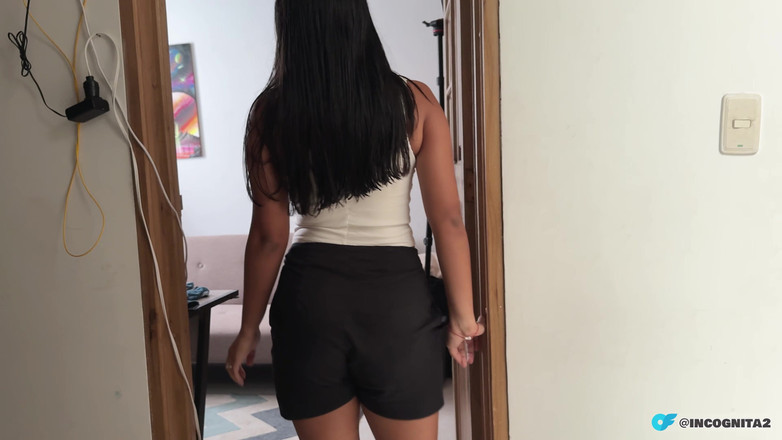 Solo_incognita: Cewek sange rambut cokelat pengen liat gimana caranya ngentot aku