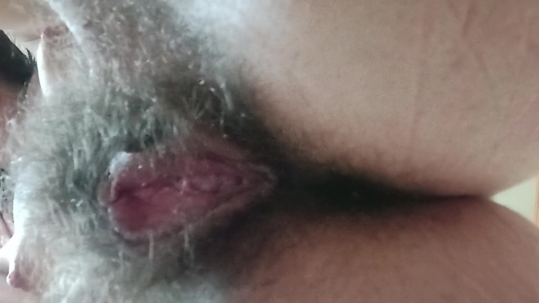 BW_Dolphin: How Real Woman Looks Like - Hairy Jungle on Your Face