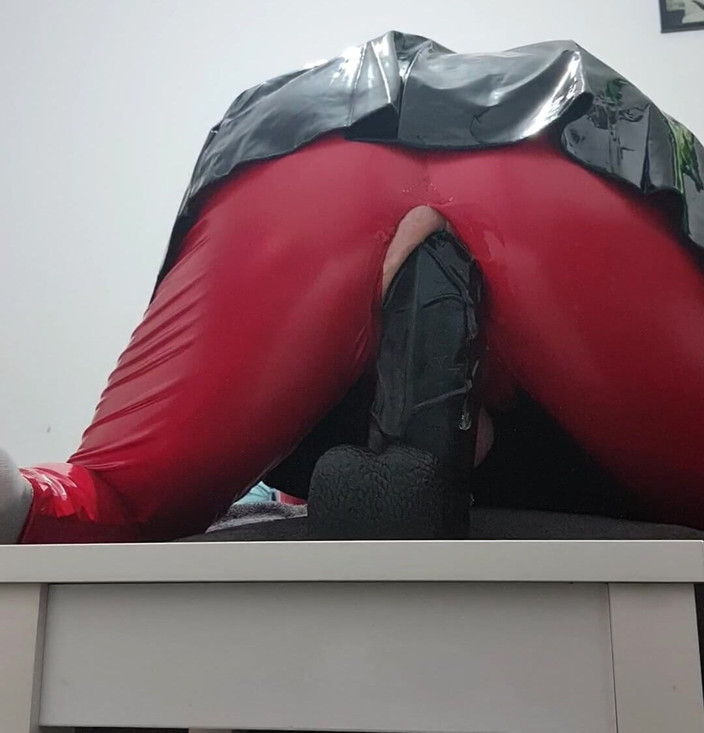 Sophie1087: Rozciąganie odbytu