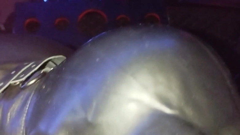 Eva Latexxx: Женское доминирование, домина богиня играет фут-фетиш рабыни, свинья, каблуки Ева в латексе, госпожа БДСМ