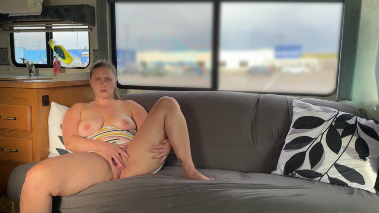 Nerdy Nympho: Cumming in Public Solo Parking Lot Finger Fuck