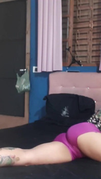 Lubang pantatku dientot habis-habisan sama kontol besar pria kulit hitam