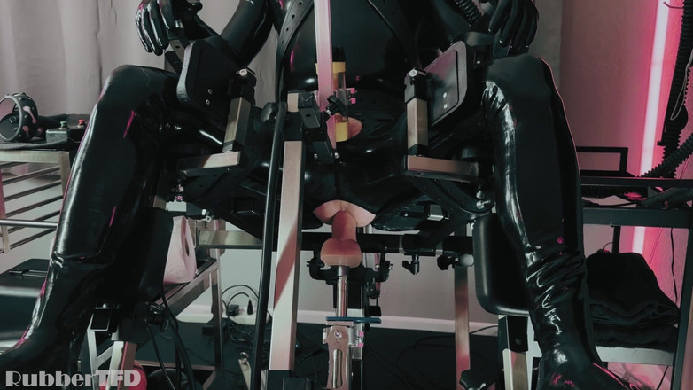 RubberTFD: Return al mașinilor atașate [antrenament pp]